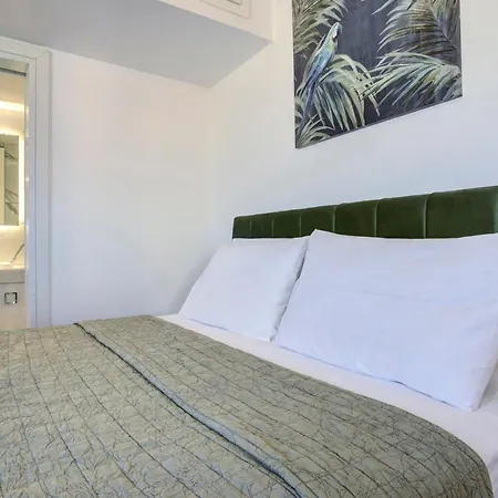Apartment The Heritage Penthouse! Old Centre Corfu (city)